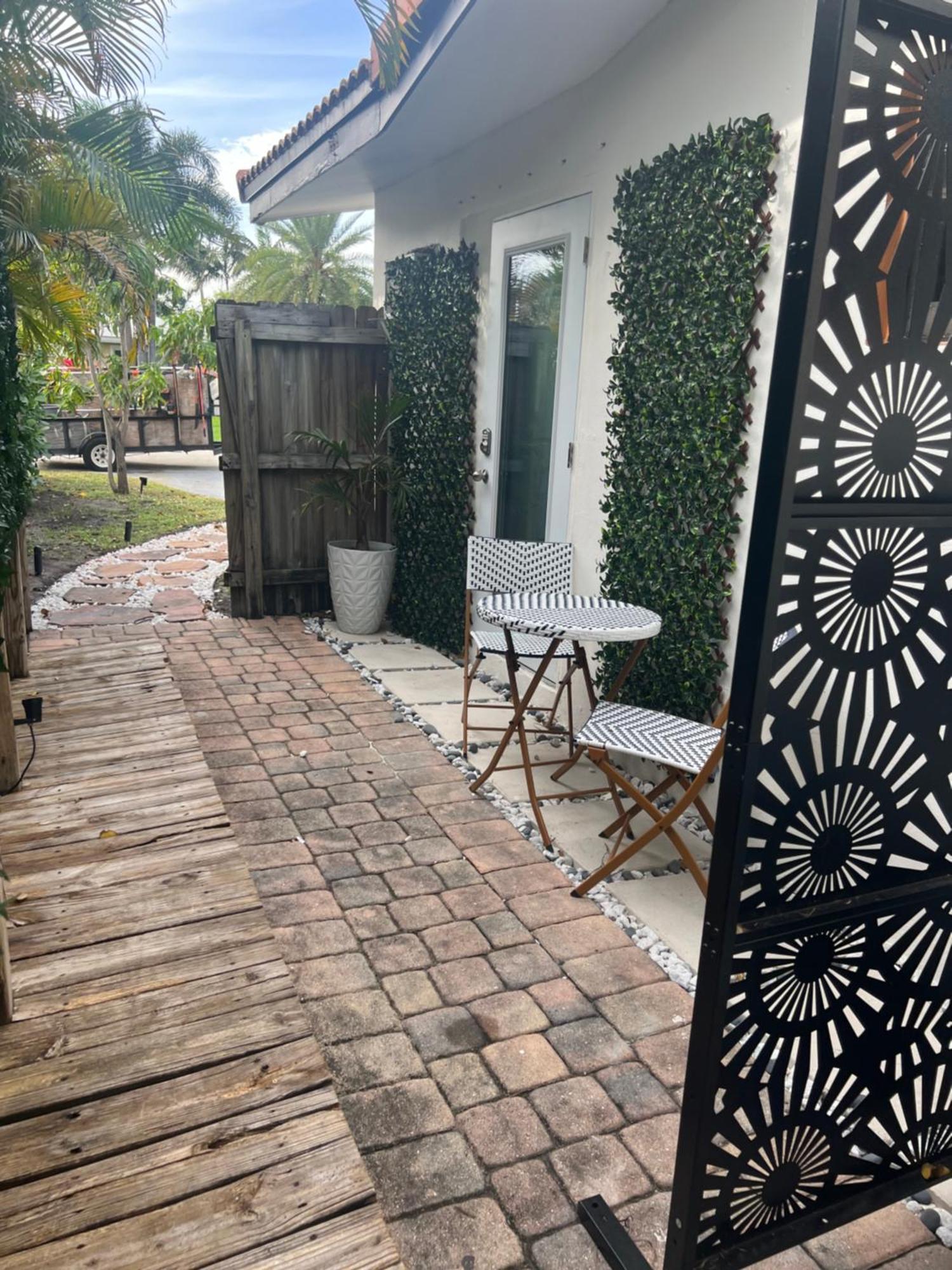 Gay Private Studio In Heated Pool Guesthouse Fort Lauderdale Exterior photo